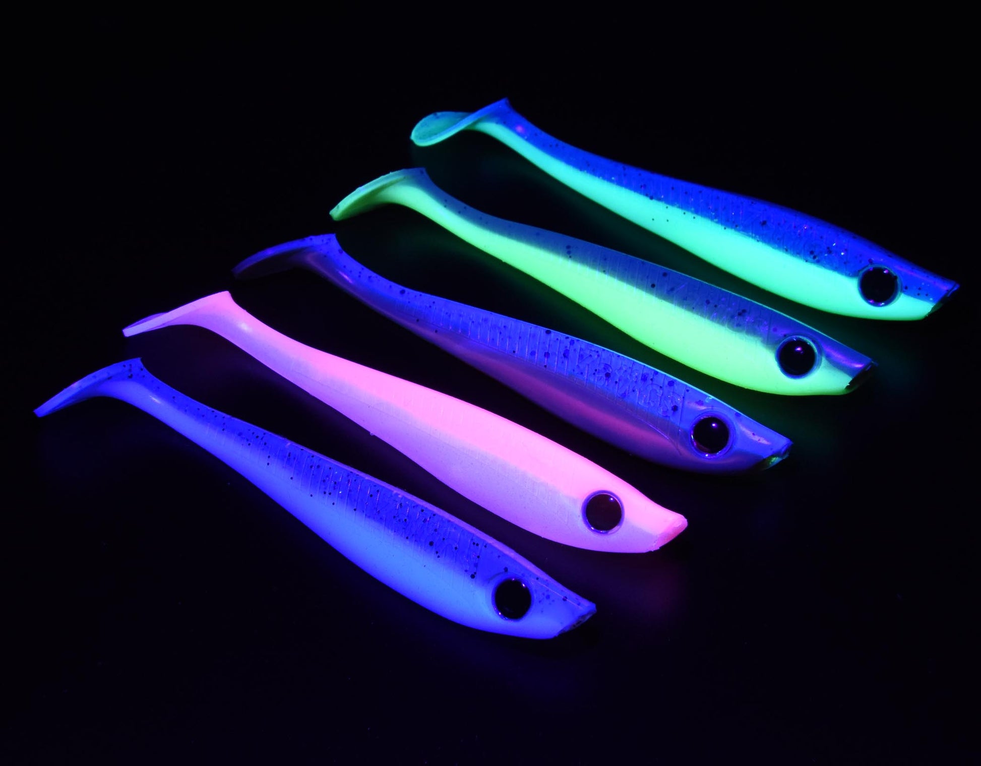 Zattics Riot 10,5cm Gummifsche für das Zanderangeln unter UV Licht